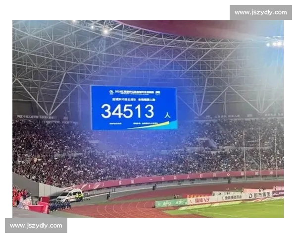 盐城奥体助威声浪掀翻穹顶 女球迷激情呐喊到腿抽筋